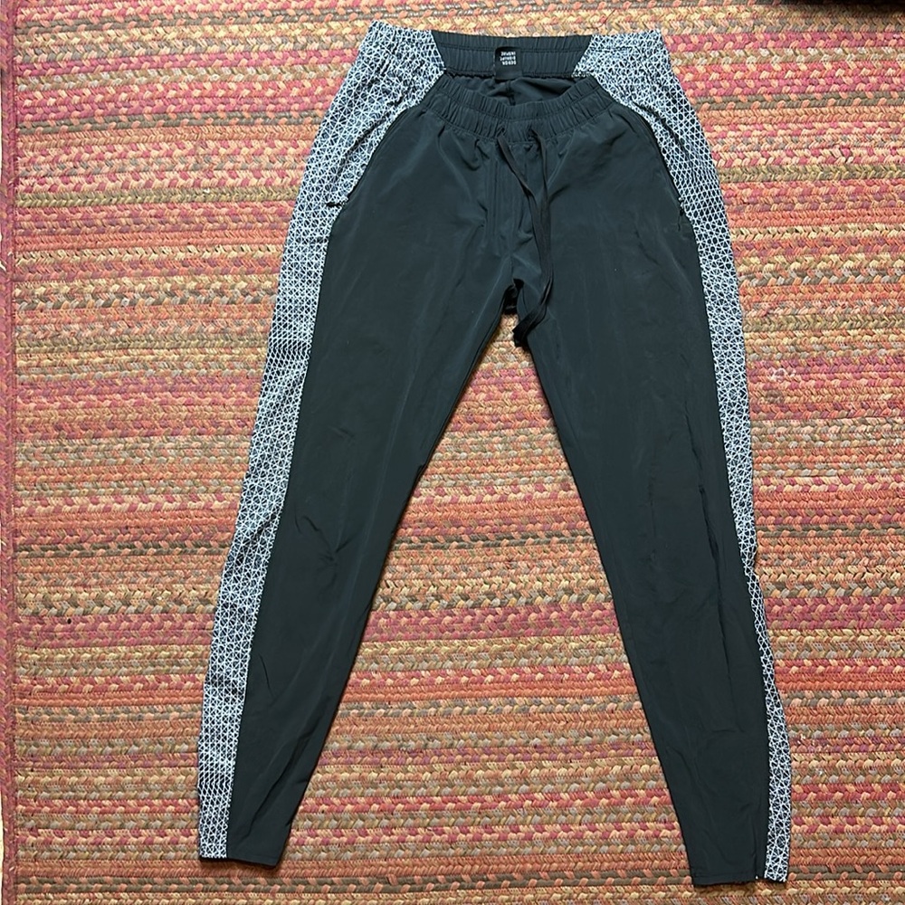 OAKLEY CASUAL PULL ON ATHLETIC STRETCH PANTS